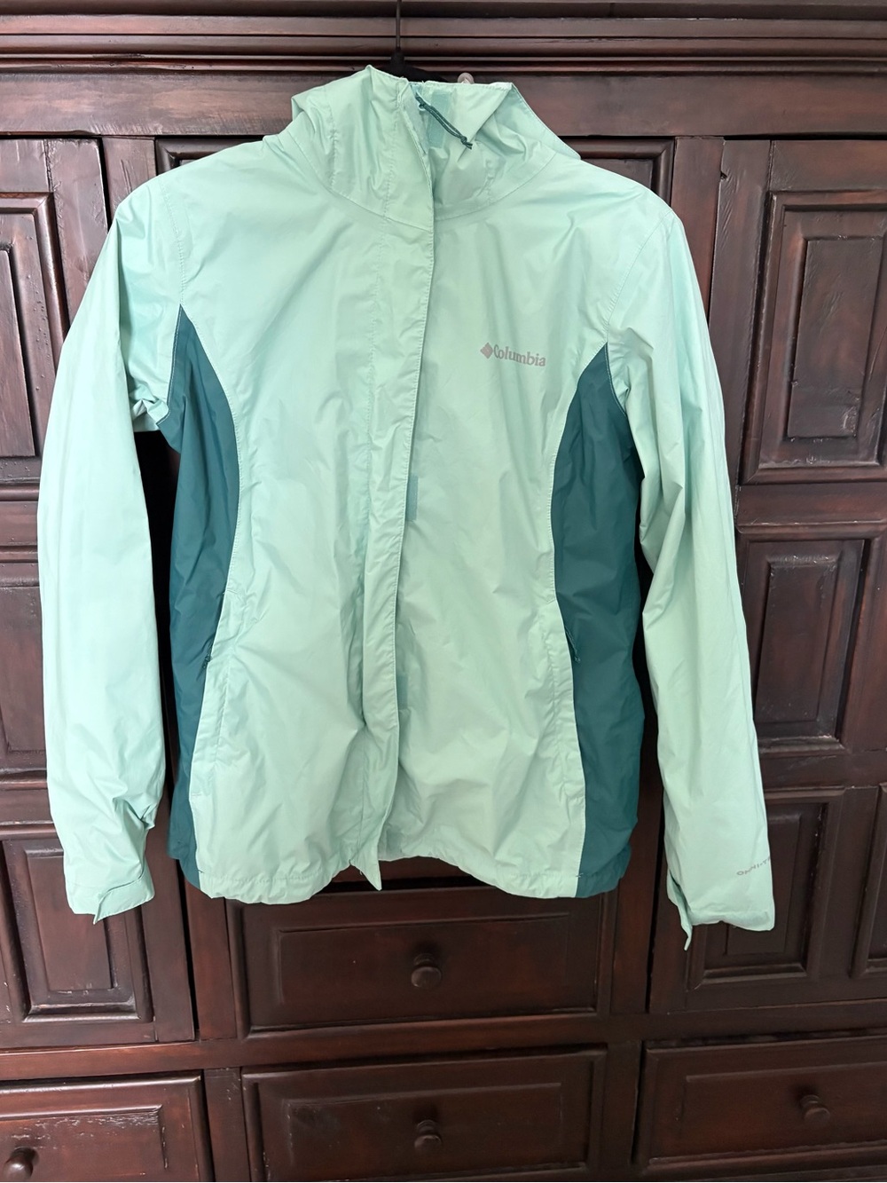 Columbia Women's Light Mint & Teal Rain Jacket
